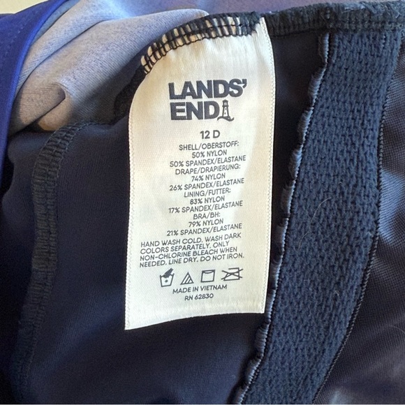 Lands’ End SlenderSuit Tummy Control Skirted 1 Piece Swimsuit Blue Ombré 12D - Picture 11 of 13